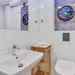 Golden Sands By Grand Apartamento *
